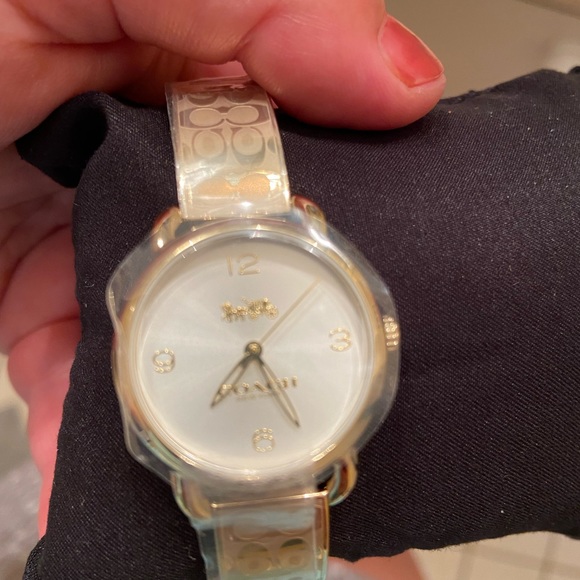 Coach watch - Picture 6 of 11